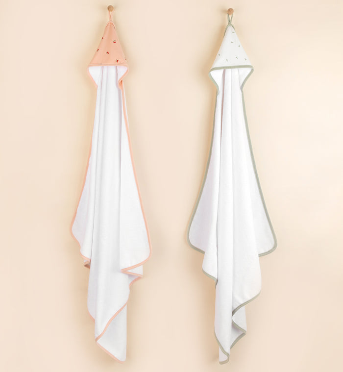 Hooded Towel and Washcloth Set