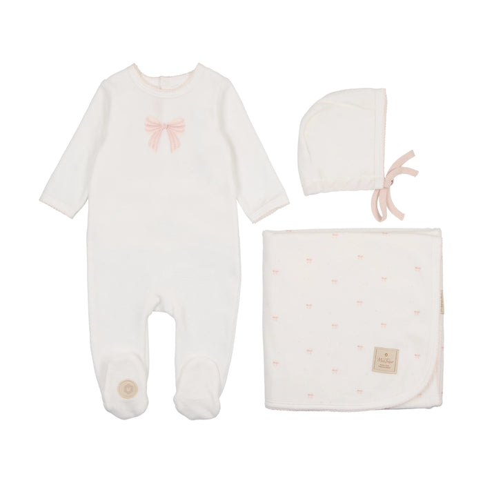 Embroidered Bow Layette Set