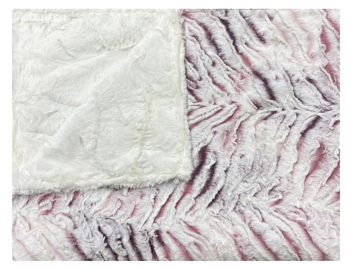 Delore Luxe Blanket