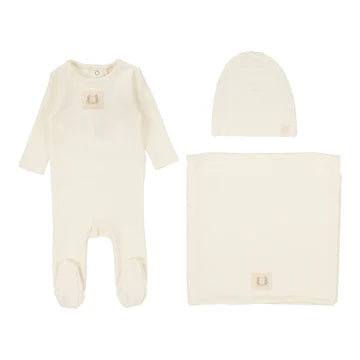 Pointelle Emblem Layette Set