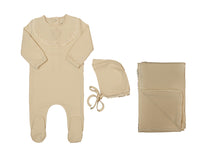 Embroidered Vintage Ruffle Layette Set