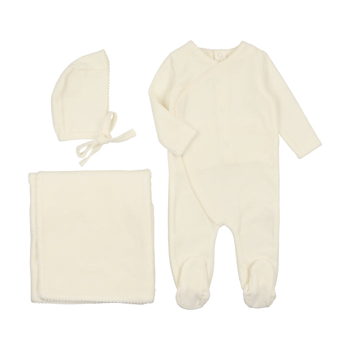 Pico Edge Velour Layette Set