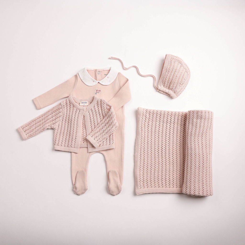 Delicata Ensamble Layette Set