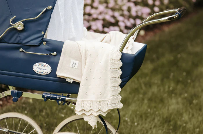 DH Scalloped Pointelle Blanket