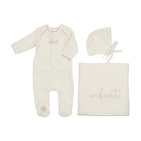 Enfant Scripted Layette Set