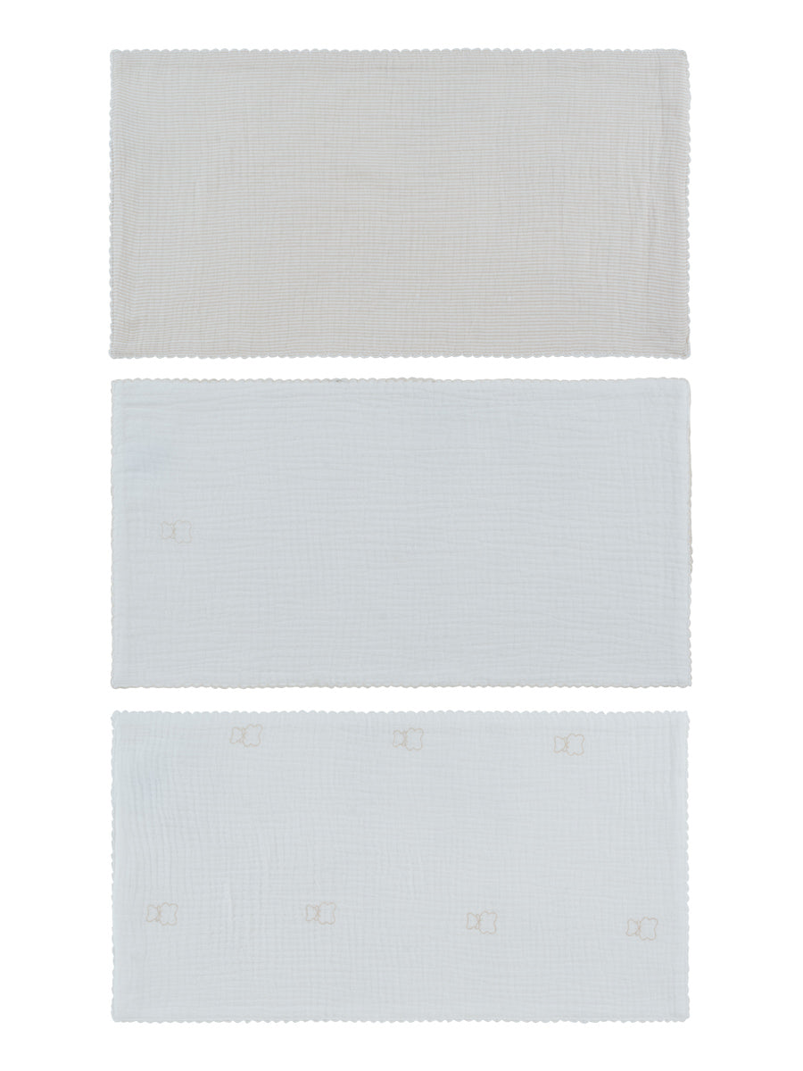 Petit Ours Burp Cloth