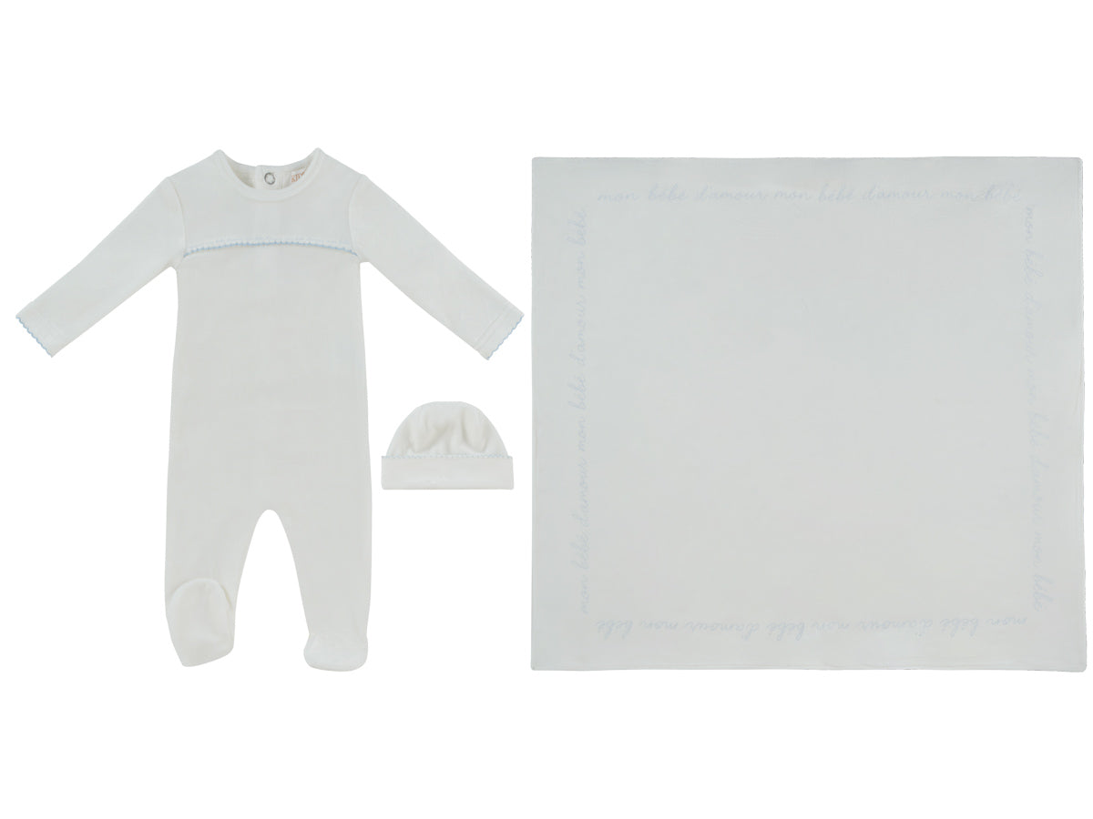 Mon Bebe D'Amour Layette Set