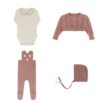 Cable Pointelle Flat Collection