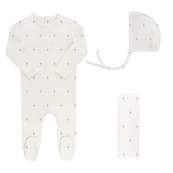Rosebud/Diamond Layette Set