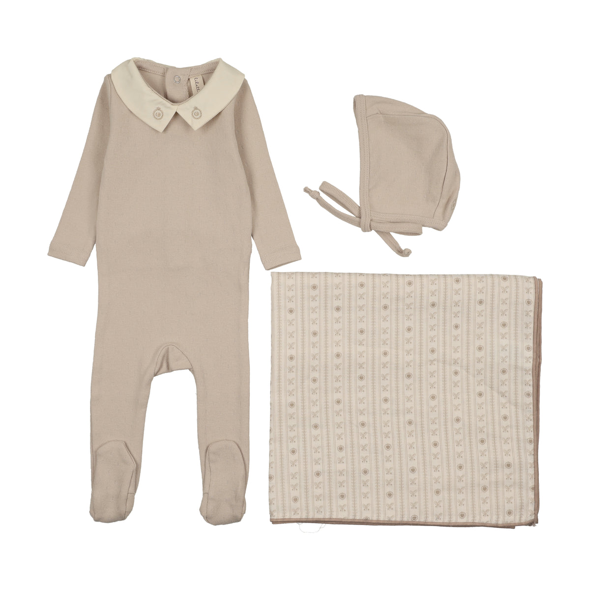 Sweetheart Collar Layette Set