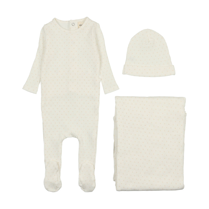 Wide Ribbed Heart Textured Layette Set